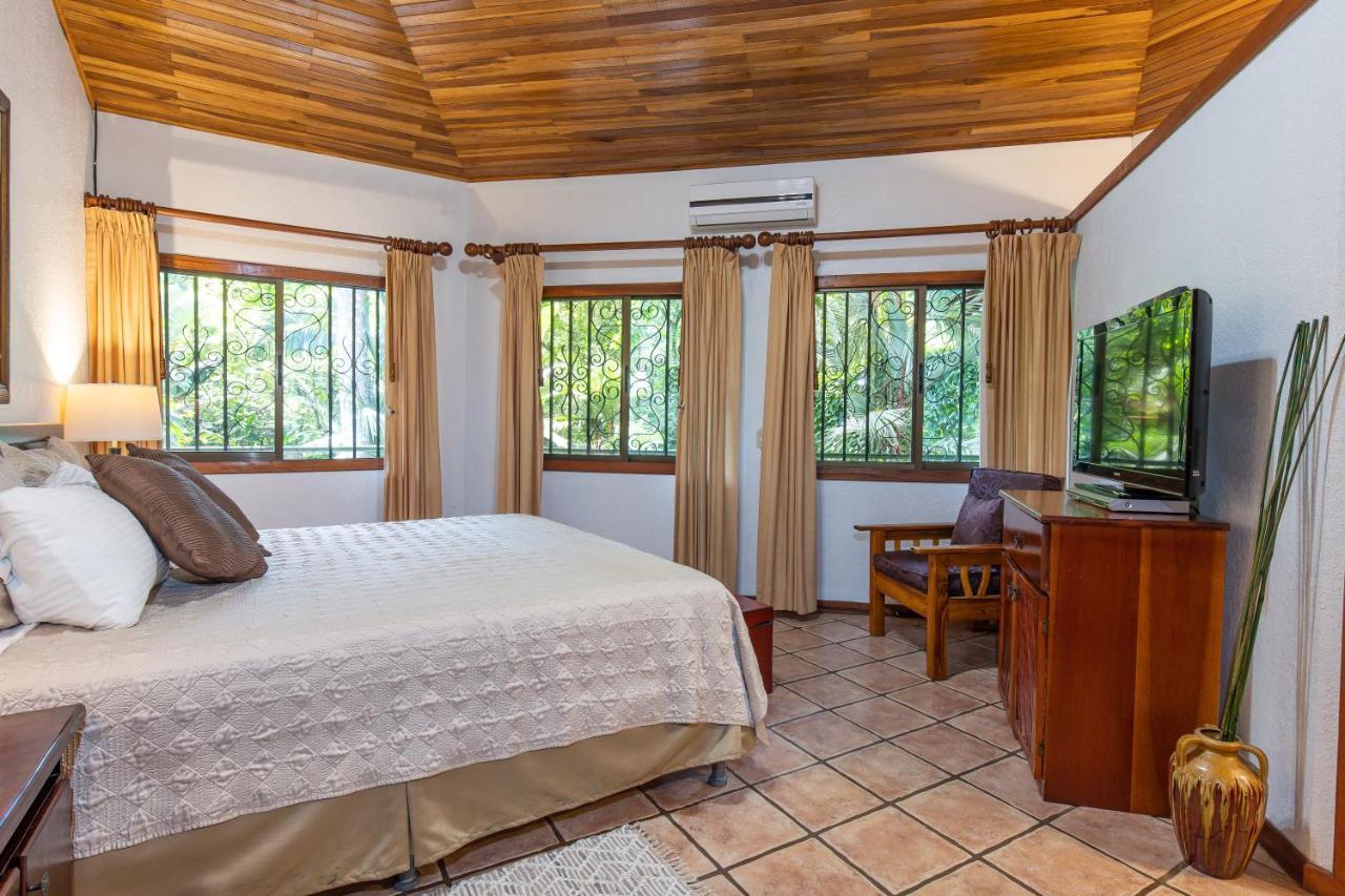 Jungle Creek Aparthotel มานูเอล อันโตนิโอ ภายนอก รูปภาพ